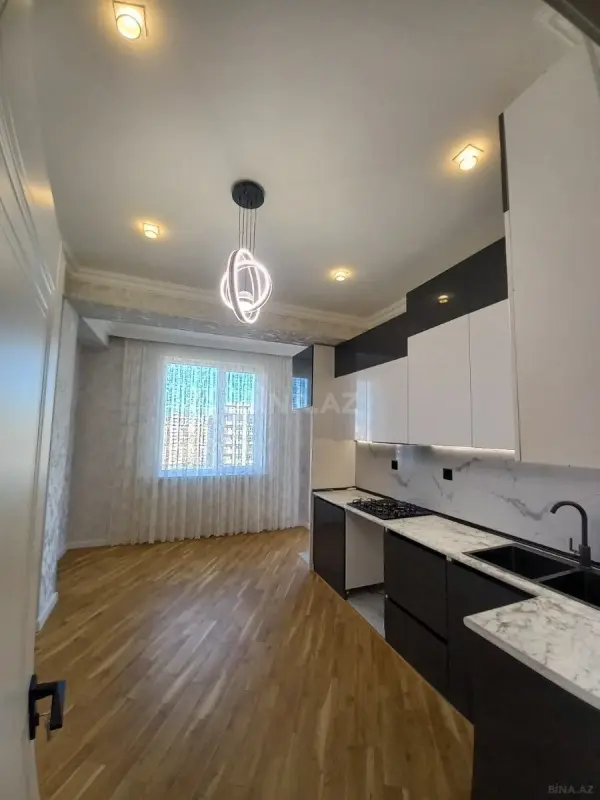 Satılır 2 otaqlı mənzil 90 m²