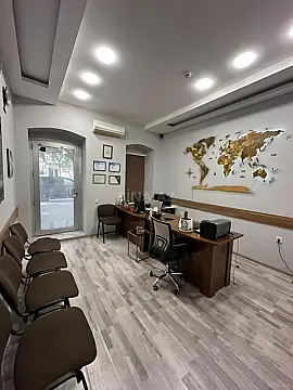 Kirayə verilir 2 otaqlı ofis 45 m² — Bakı 2 otaq 45.00 m²