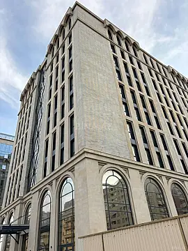 Kirayə verilir 17 otaqlı ofis 700 m² — Bakı 17 otaq 700.00 m²