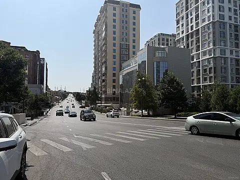 Satılır 3 otaqlı mənzil 132 m² — Bakı, Yasamal 3 otaq 132.00 m²