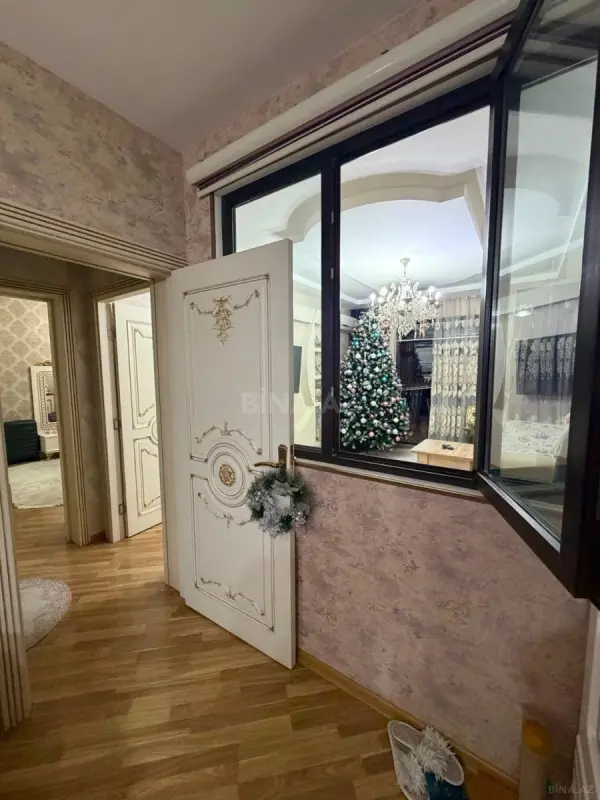 Satılır 3 otaqlı mənzil 92 m²