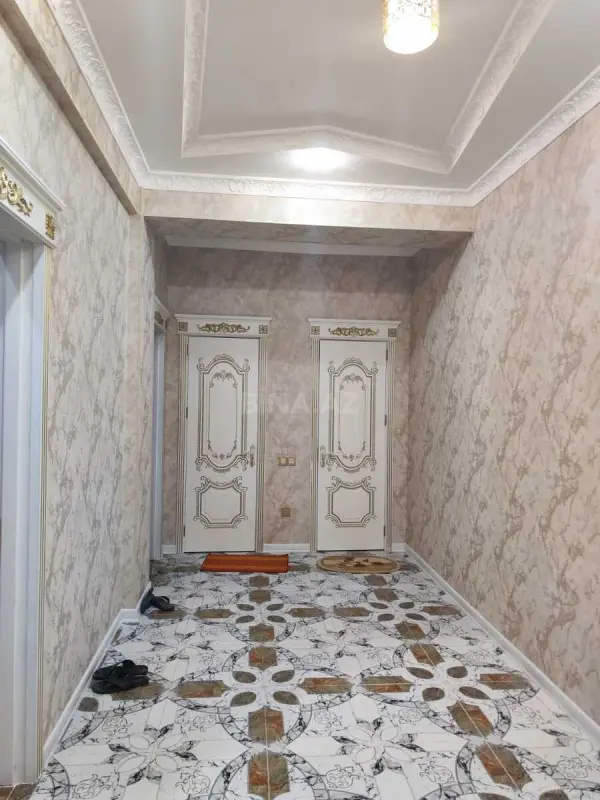 Kirayə verilir 2 otaqlı mənzil 104 m²