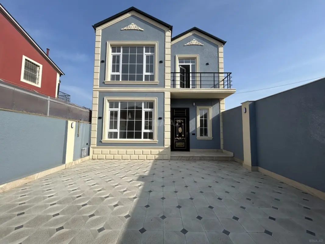 Satılır 5 otaqlı həyət evi 150 m²