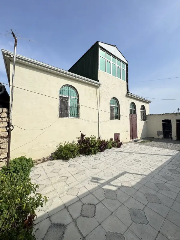 Satılır 4 otaqlı həyət evi 110 m²