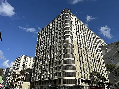 Satılır 4 otaqlı mənzil 156 m² — Bakı, Nərimanov 4 otaq 156.00 m²