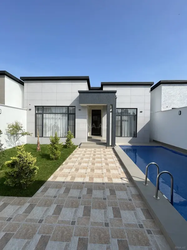 Satılır 4 otaqlı həyət evi 180 m²