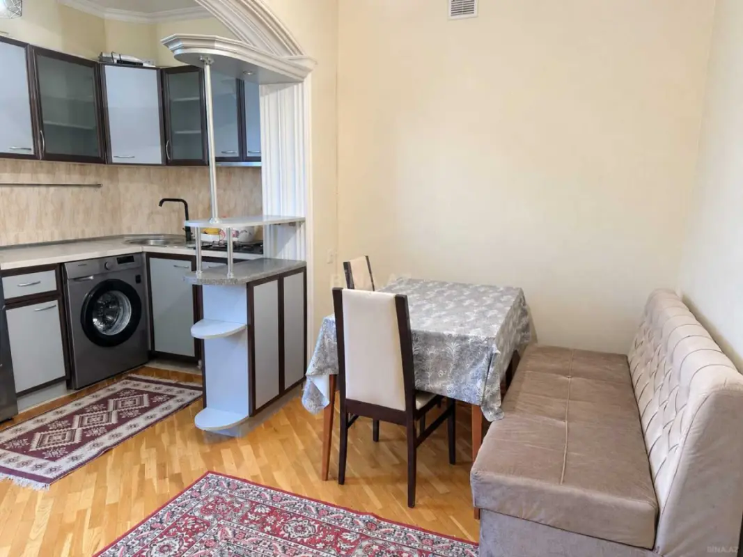 Kirayə verilir 2 otaqlı mənzil 41 m²