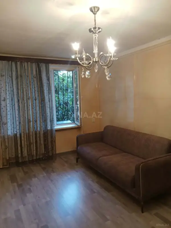 Satılır 1 otaqlı mənzil 45 m²
