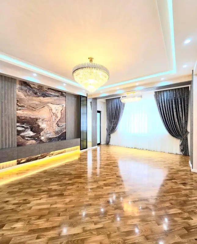 Satılır 3 otaqlı mənzil 112 m²