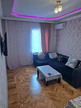 Kirayə verilir 2 otaqlı mənzil 60 m² — Bakı, Bakıxanov 2 otaq 60.00 m²