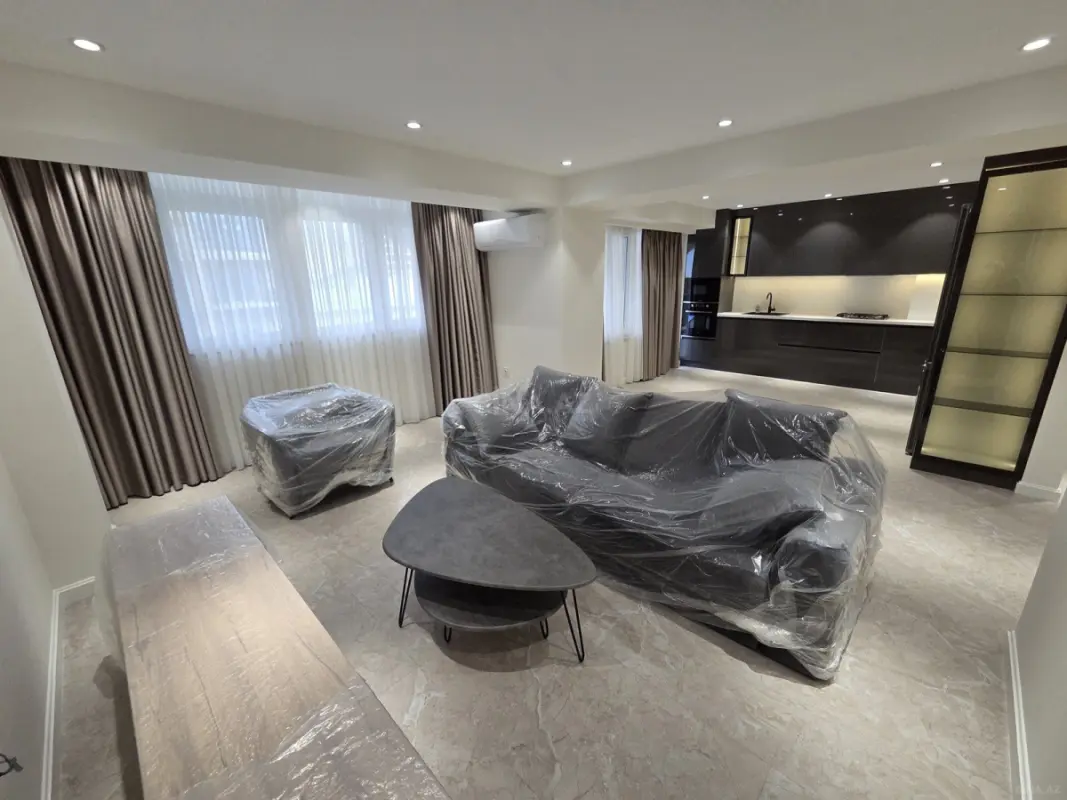 Satılır 2 otaqlı mənzil 75 m²