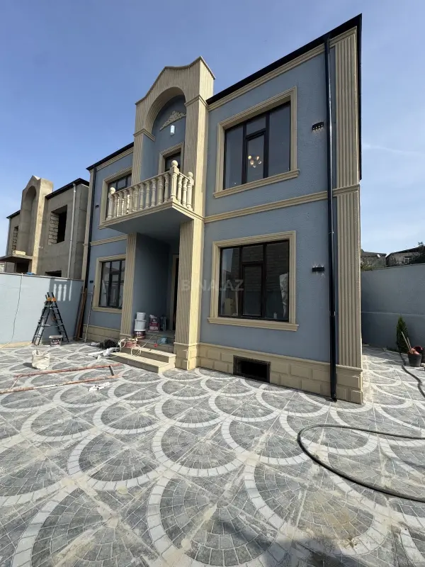 Satılır 4 otaqlı həyət evi 135 m²