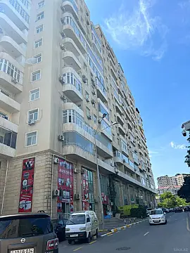 Kirayə verilir 4 otaqlı mənzil 180 m² — Bakı, Nərimanov 4 otaq 180.00 m²