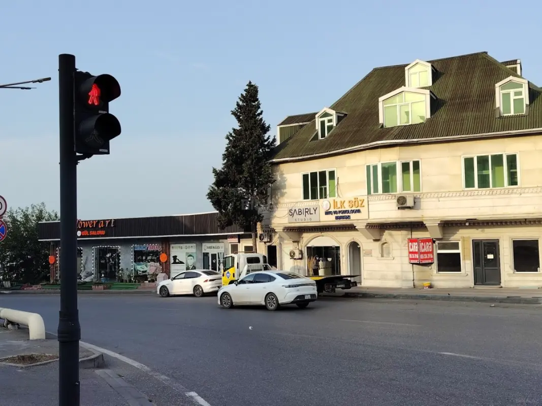 Kirayə verilir obyekt 80 m²