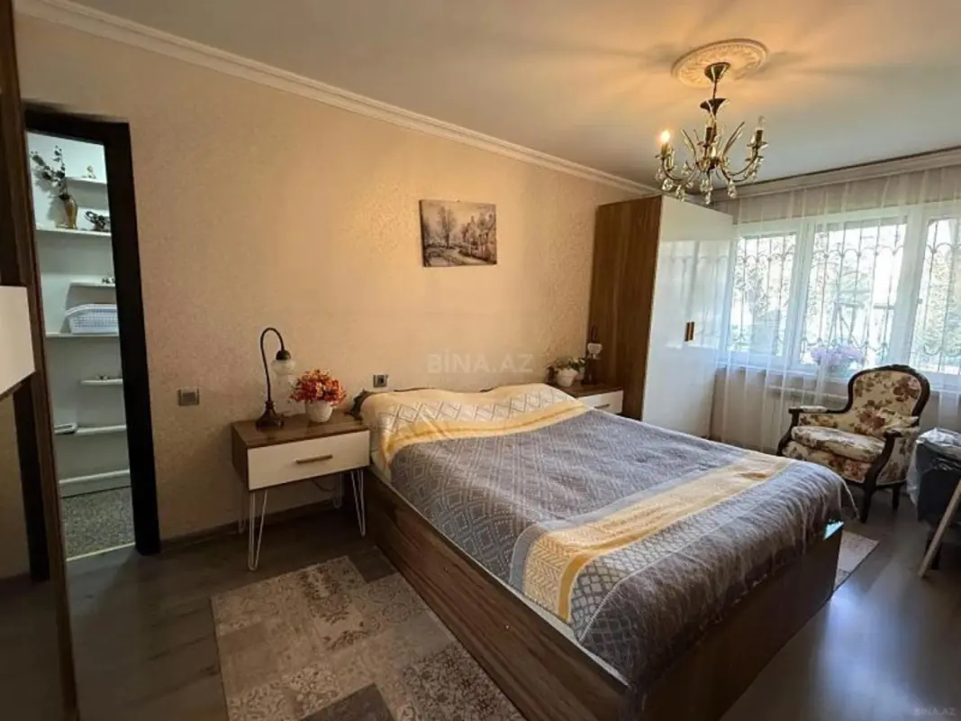 Satılır 2 otaqlı mənzil 80 m²