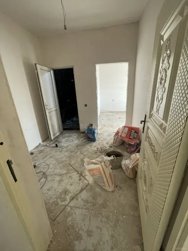 Satılır 2 otaqlı mənzil 47 m²