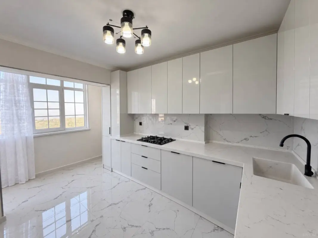 Satılır 2 otaqlı mənzil 55 m²