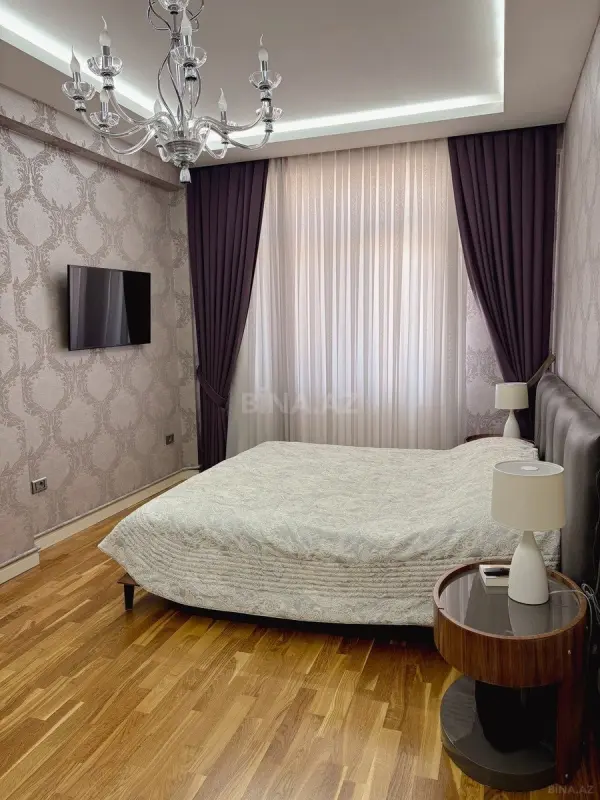 Satılır 3 otaqlı mənzil 116 m²