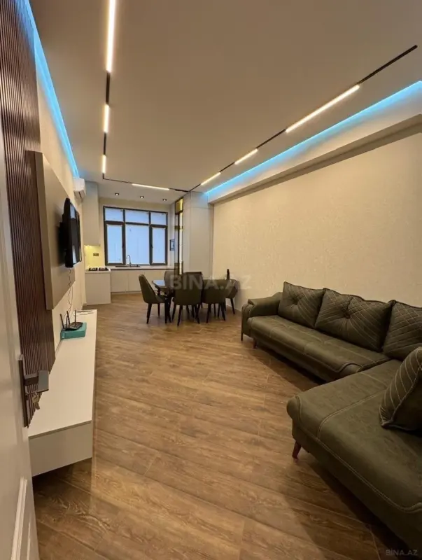 Kirayə verilir 2 otaqlı mənzil 82 m²