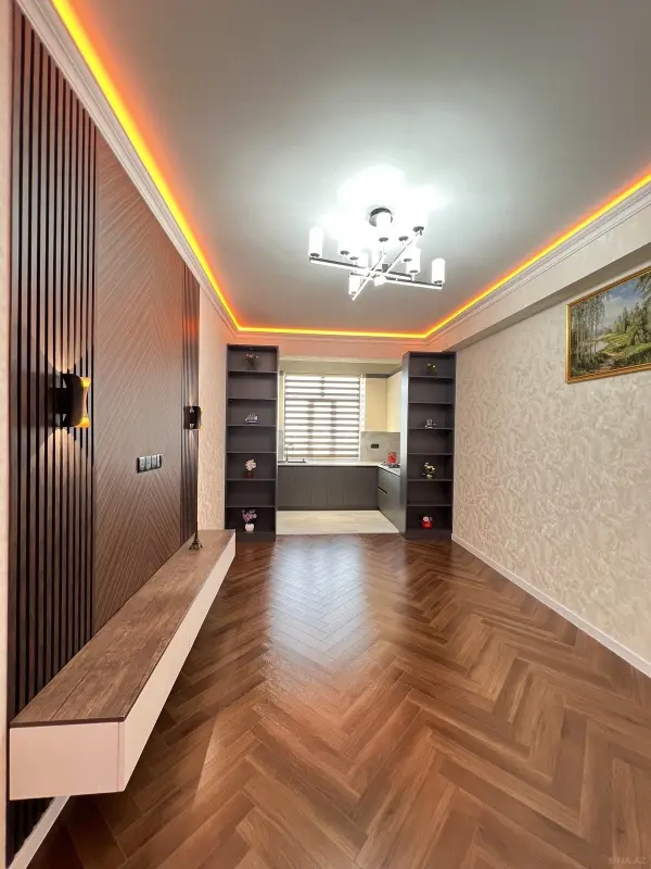 Satılır 2 otaqlı mənzil 67 m²