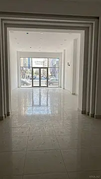 Kirayə verilir obyekt 175 m² — Bakı 175.00 m²