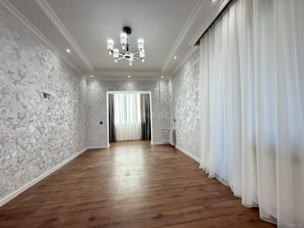 Satılır 2 otaqlı mənzil 70 m²
