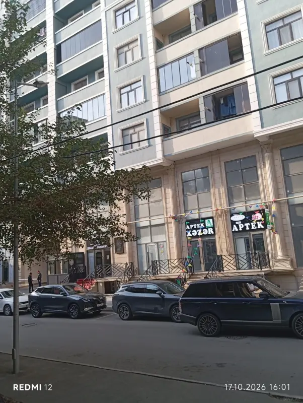 Kirayə verilir 2 otaqlı mənzil 70 m²