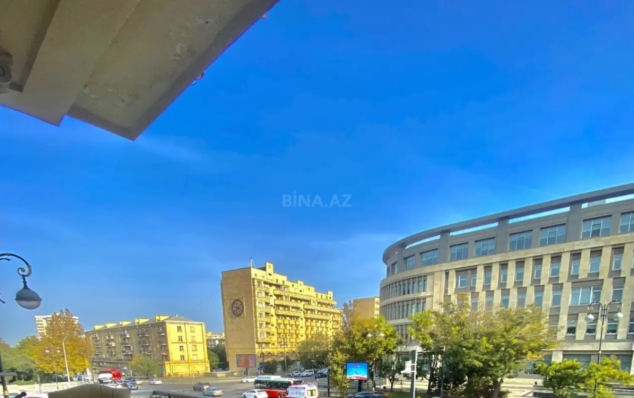 Satılır 3 otaqlı mənzil 81 m²