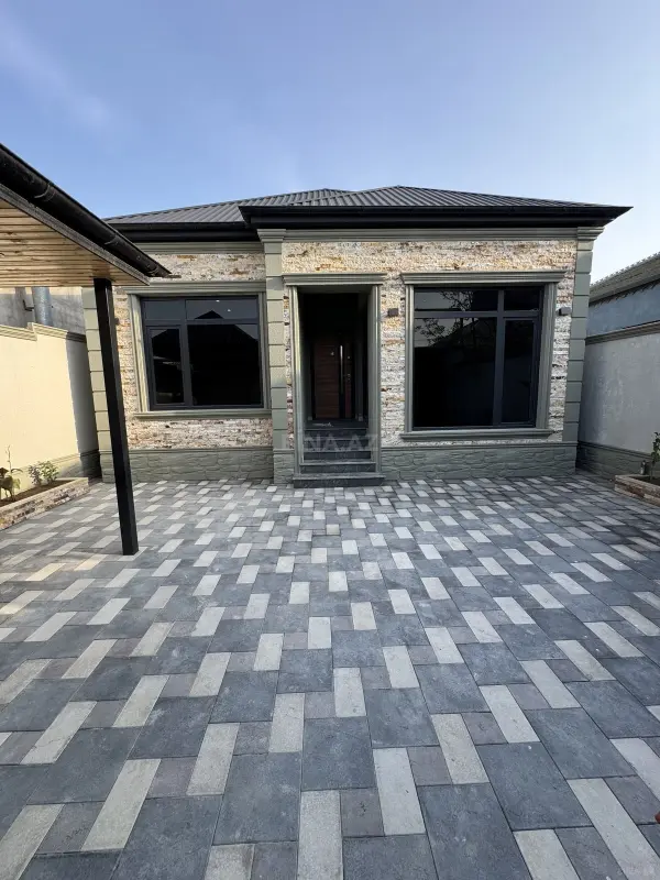 Satılır 4 otaqlı həyət evi 100 m²
