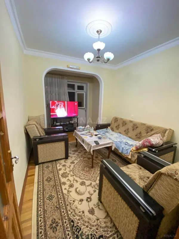Satılır 3 otaqlı mənzil 74 m²
