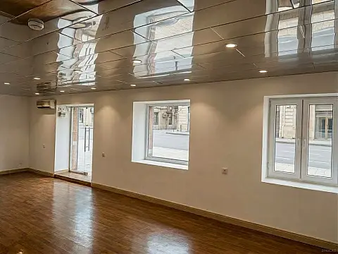 Kirayə verilir obyekt 70 m² — Bakı, Nəsimi 70.00 m²