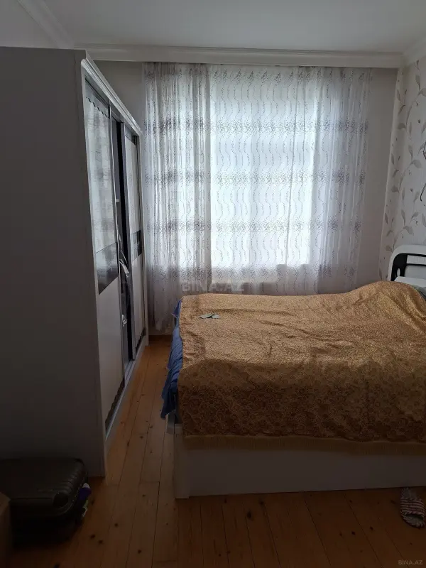 Kirayə verilir 2 otaqlı mənzil 86 m²