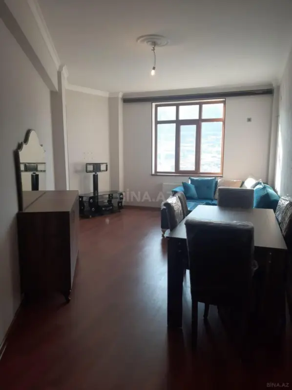 Satılır 2 otaqlı mənzil 71 m²