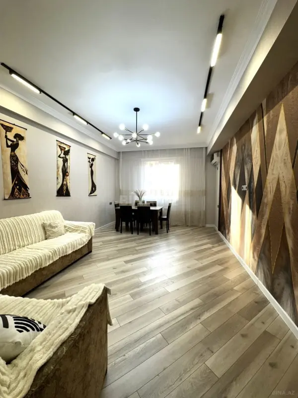 Satılır 2 otaqlı mənzil 74 m²