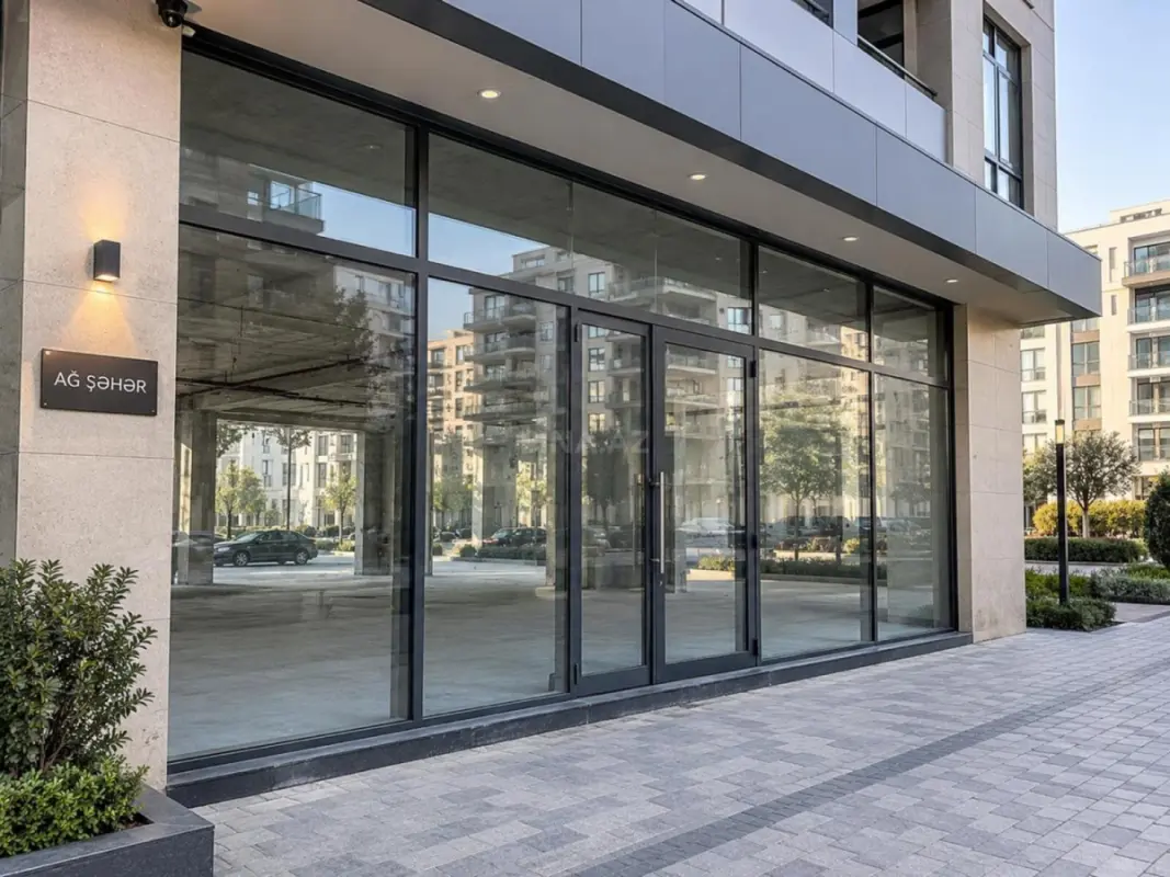 Satılır obyekt 215 m²