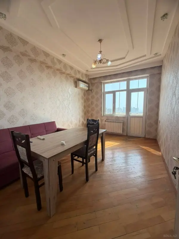 Satılır 2 otaqlı mənzil 52 m²