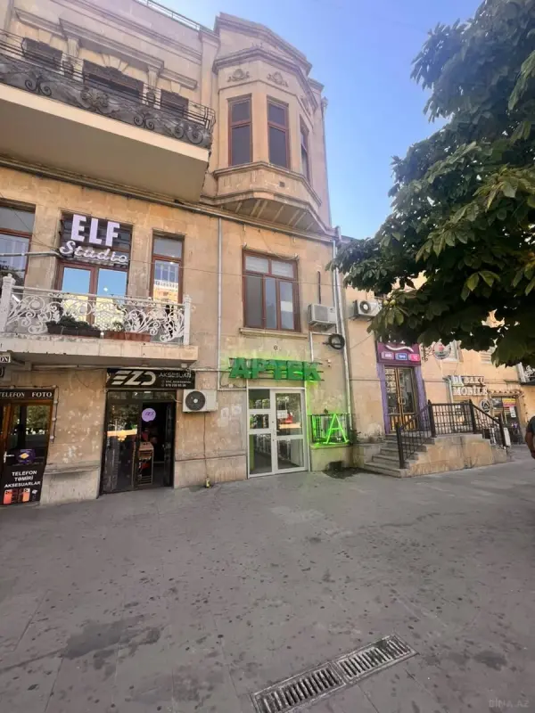 Satılır obyekt 150 m²