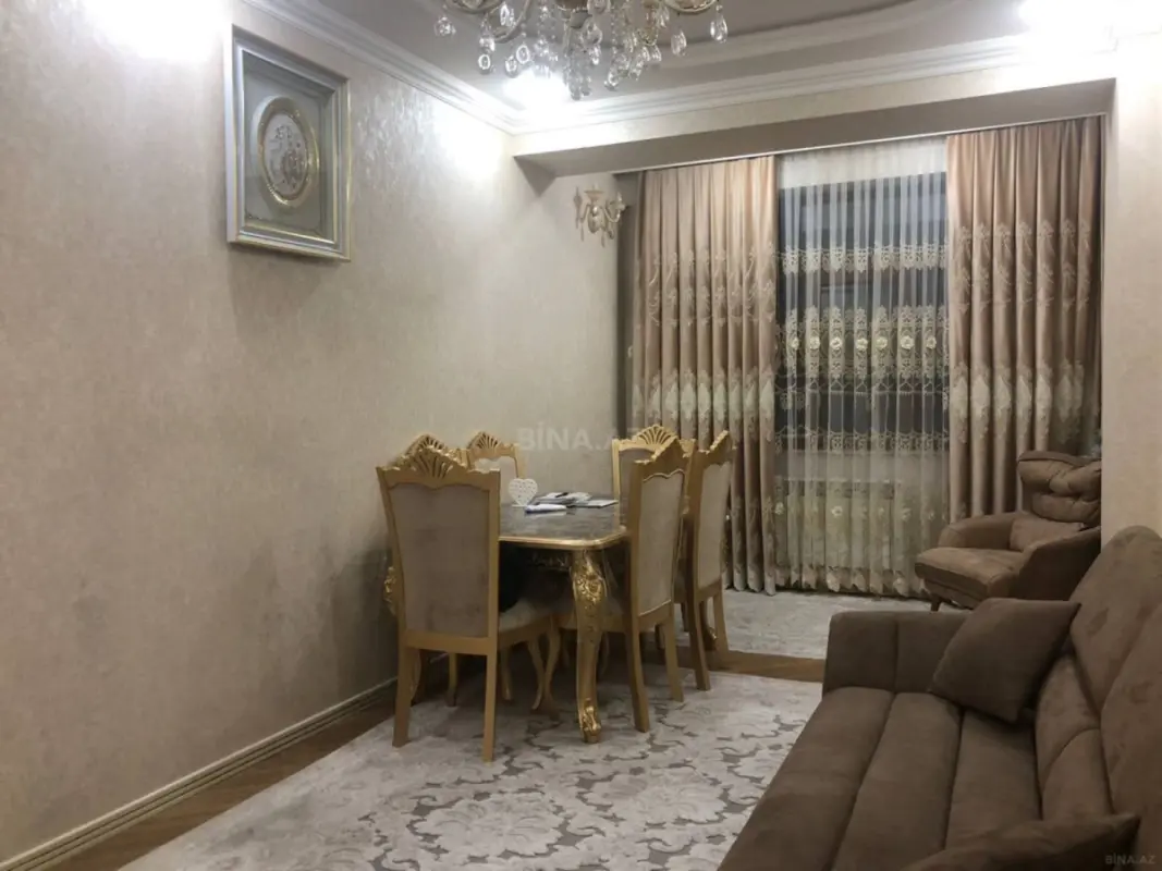 Satılır 2 otaqlı mənzil 78 m²