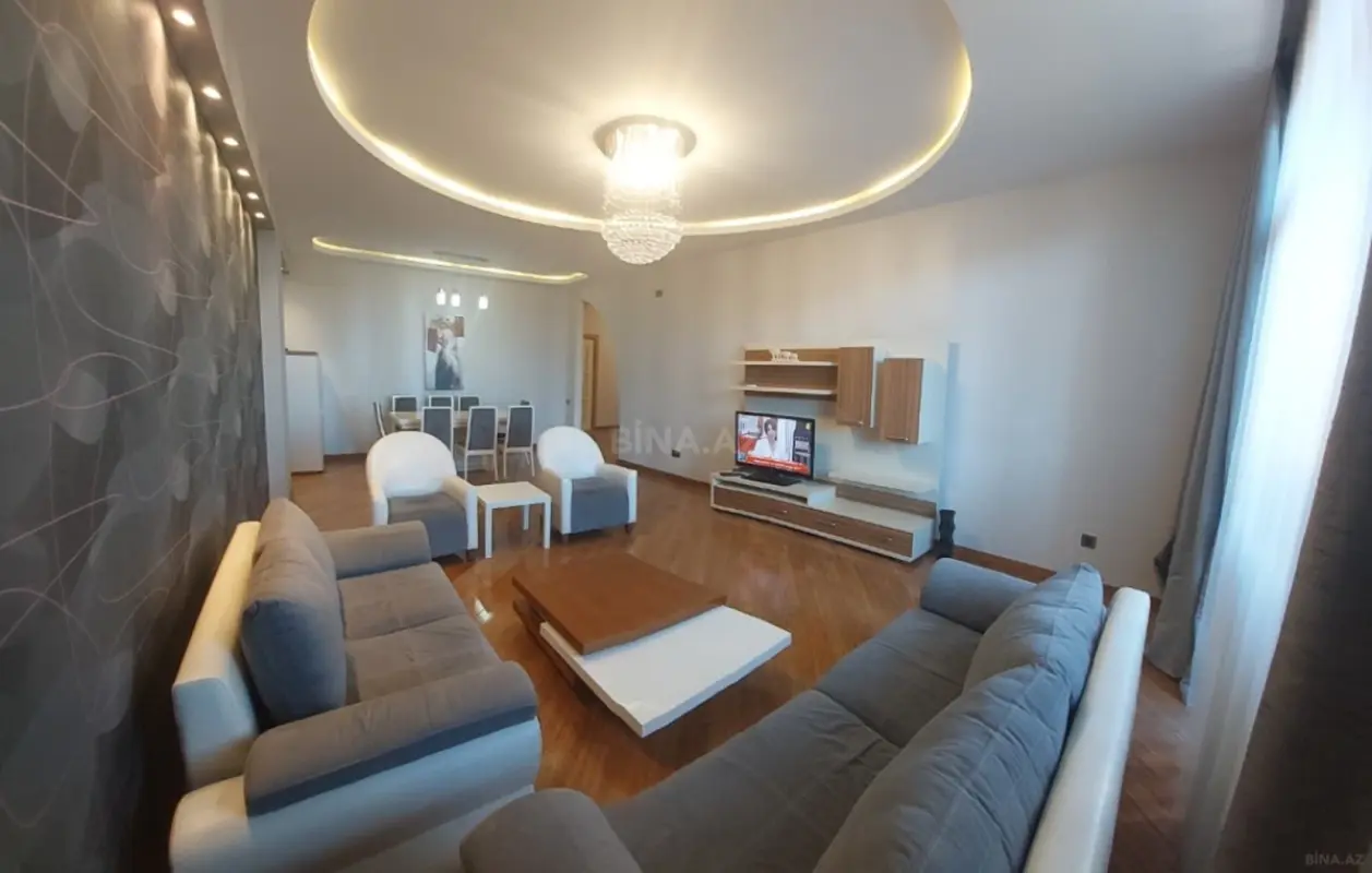 Kirayə verilir 3 otaqlı mənzil 169 m²