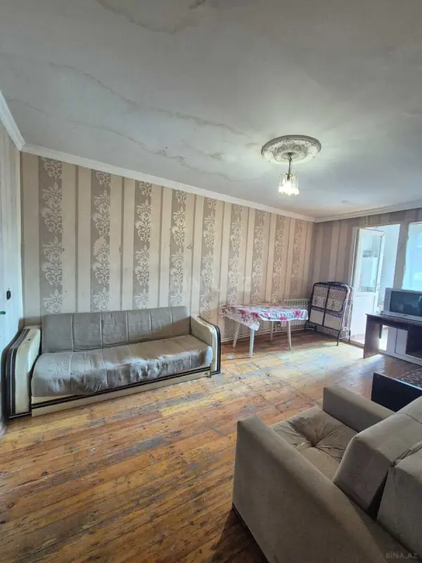 Satılır 2 otaqlı mənzil 45 m²