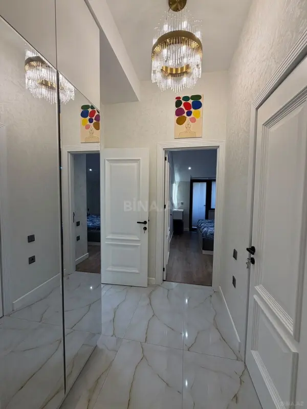 Kirayə verilir 2 otaqlı mənzil 61 m²