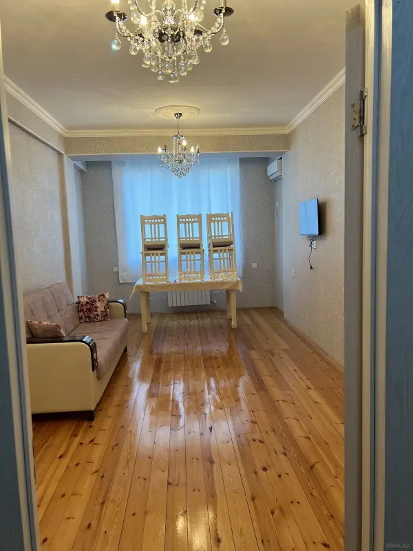Satılır 2 otaqlı mənzil 56 m²