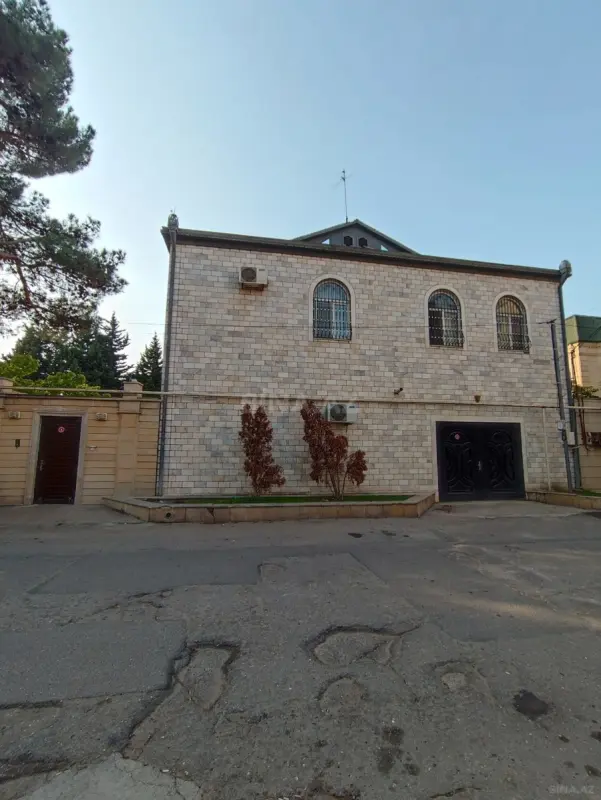 Kirayə verilir obyekt 320 m²