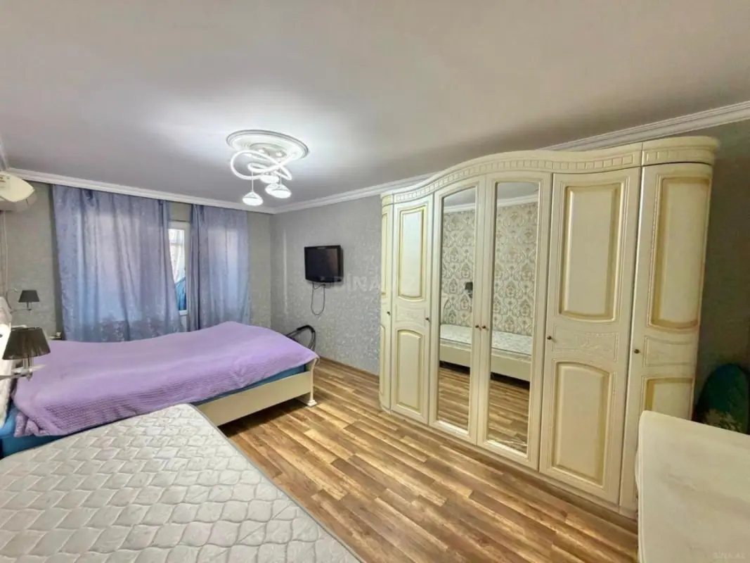 Satılır 4 otaqlı mənzil 95 m²