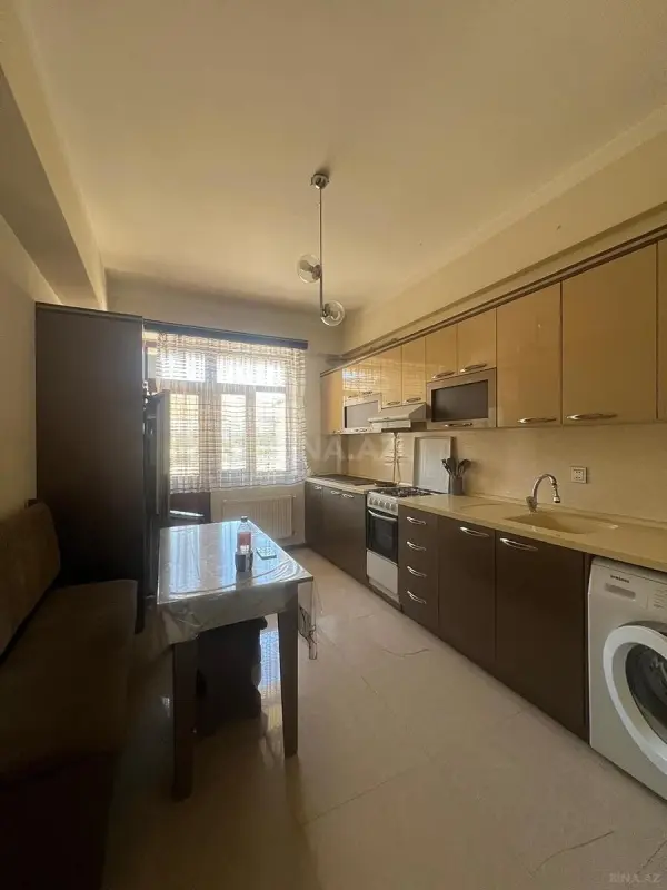 Satılır 2 otaqlı mənzil 80 m²