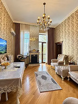 Satılır 3 otaqlı mənzil 90 m² — Bakı 3 otaq 90.00 m²