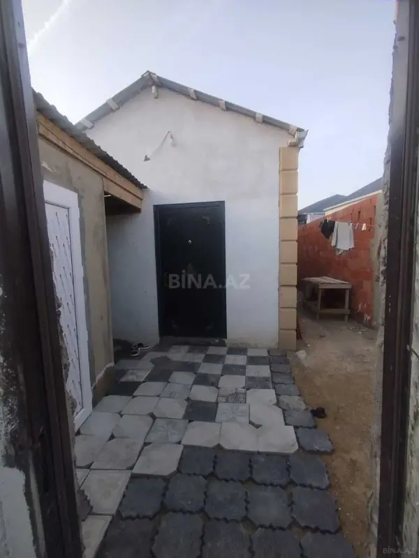 Satılır 2 otaqlı həyət evi 50 m²