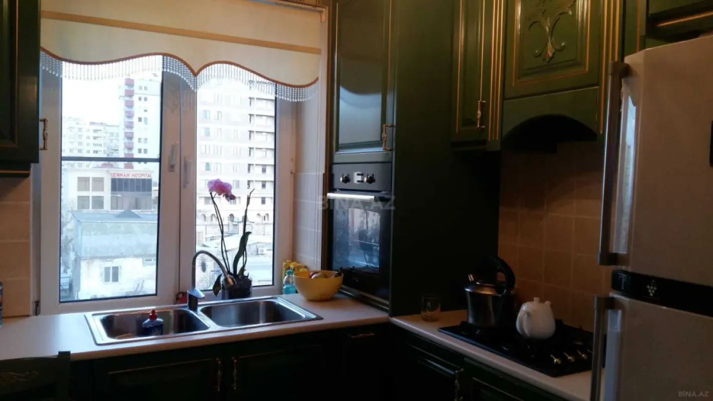 Kirayə verilir 2 otaqlı mənzil 56 m²