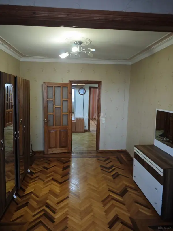 Kirayə verilir 3 otaqlı mənzil 85 m²