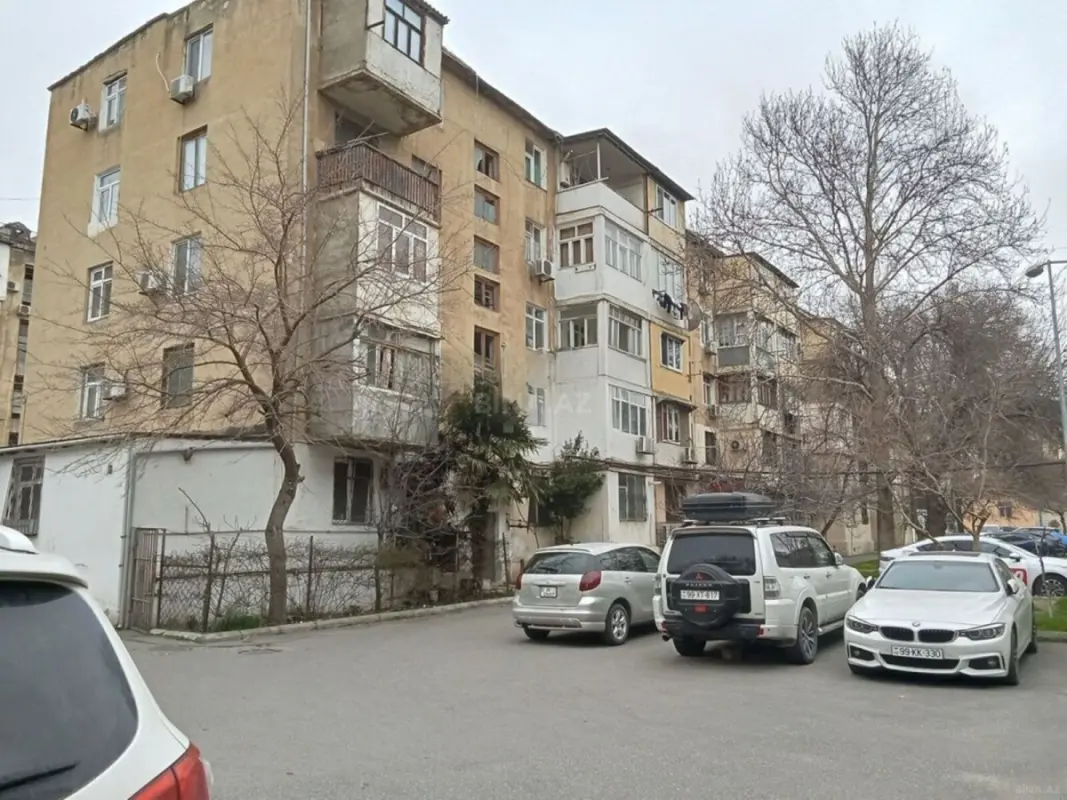 Satılır 1 otaqlı mənzil 35 m²